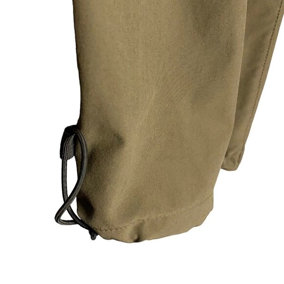 Eddie Bauer Women's Green Trail Hiking Capri - Picture 4 of 10